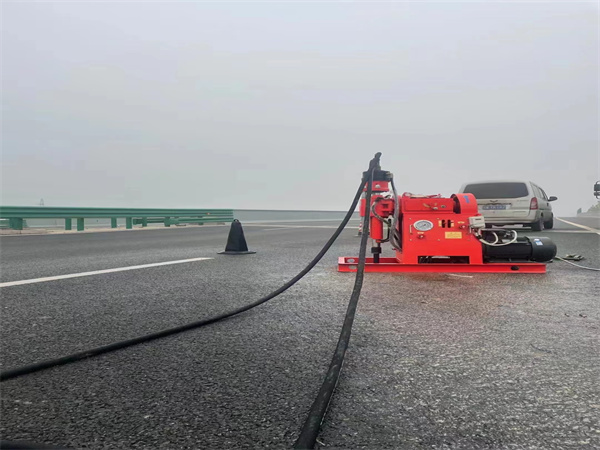 乾安马路路基路面开裂下沉注浆加固灌浆